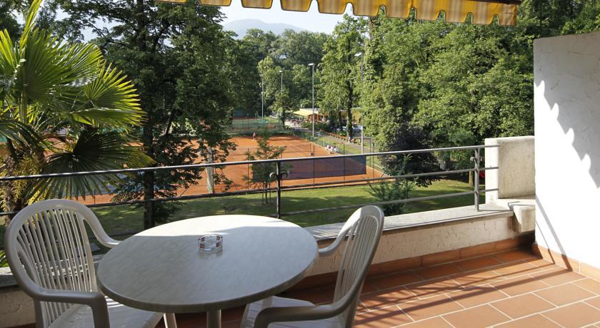 Aparthotel Al Lago Locarno Quarto foto